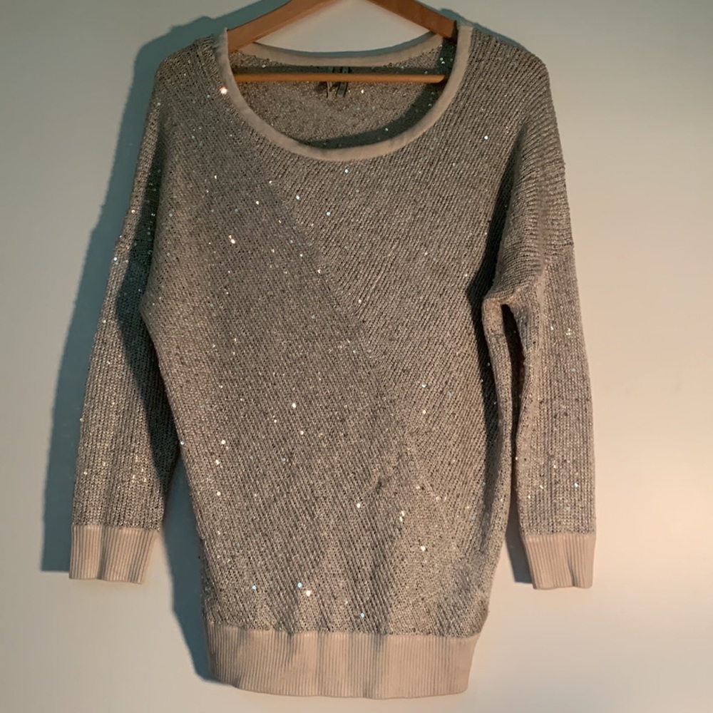 Guess gold sweater